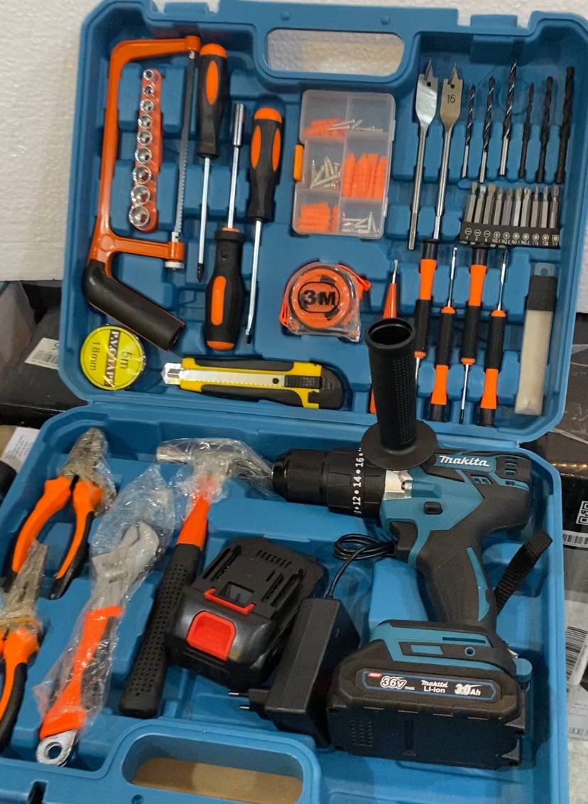 visseuse makita 36v